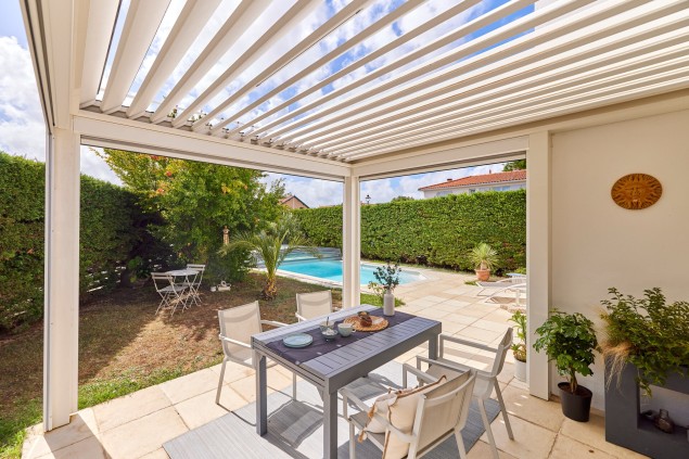 pergola bioclimatique