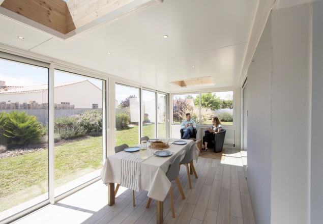 Extension de maison à toit plat