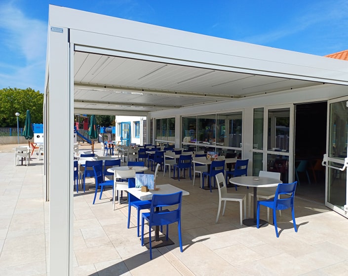 Pergola Bioclimatik à lames orientables