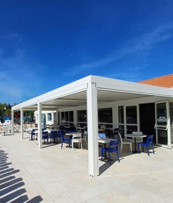 Pergola Bioclimatik à lames orientables