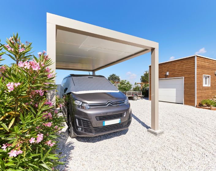 Carport van