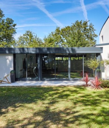 Véranda de Piscine Épure Moderne