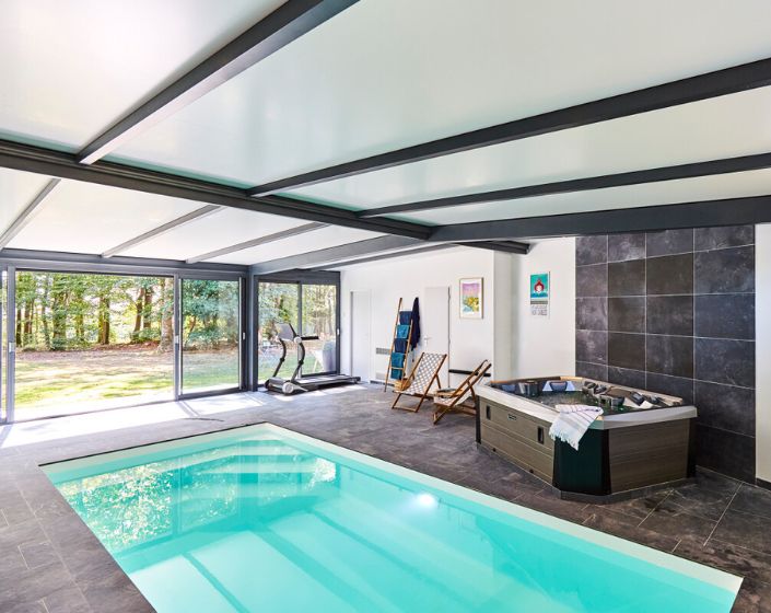 Véranda de Piscine Épure Moderne