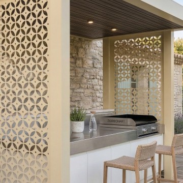 Cuisine d'été avec barbecue
