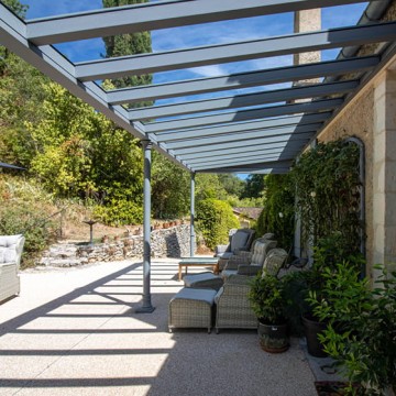Pergola Luminov avec toiture en verre