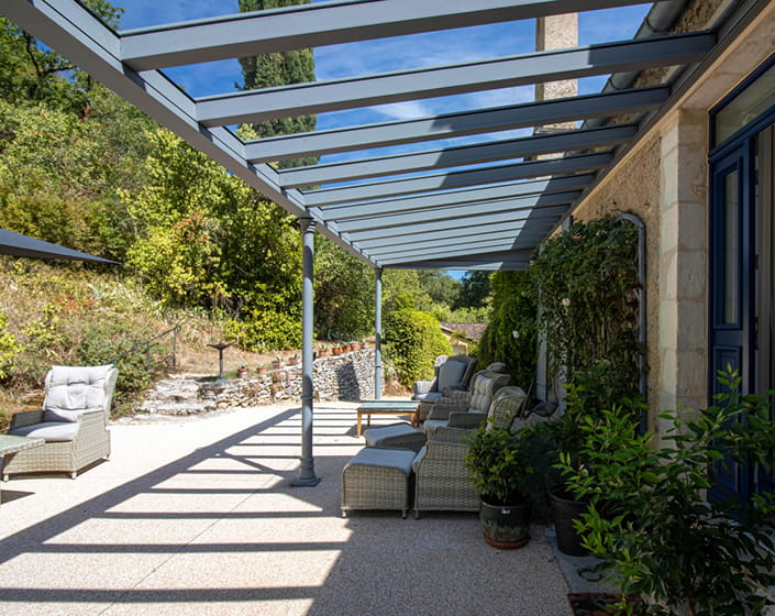 Quels critères prendre en compte pour déterminer les dimensions de sa pergola ?
