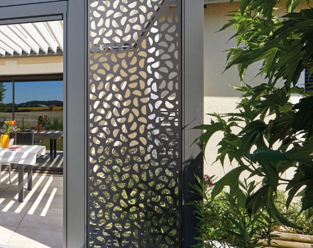 [PERGOLA 2027] CONFORT / Paroi panneaux décoratifs